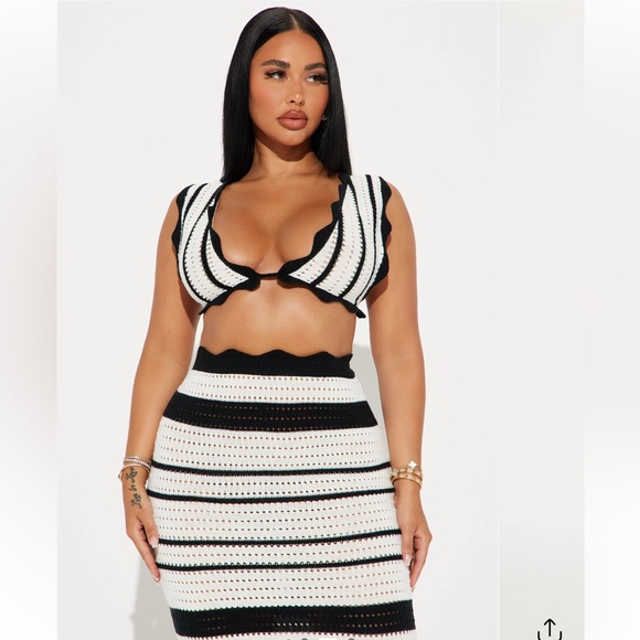 Fashion Nova Black and White Crochet Skirt Set - Picture 3 of 4
